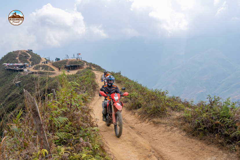 1.Why Continuous Gear Shifting Exhausts Riders on Vietnam Motorbike Tours  Gear shifting on a motorcycle tour is more than just a physical movement - n it&rsquo;s a silent drain on your overall stamina. Navigating Vietnam&rsquo;s iconic terrain, from the legendary winding mountain passes of the Ha Giang Loop to rugged off-road dirt tracks, a rider typically performs thousands of clutch pulls and gear changes every single day.  The physical exhaustion comes from the constant tension in the forearms - often referred to as arm pump - required to feather the clutch during heavy traffic or on steep, technical inclines. This is further intensified by the mental tax of "calculating" the optimal gear ratio. Riders must constantly synchronize their speed to prevent engine lugging or losing traction on sharp hairpin turns, making every mile a test of both physical endurance and mental focus.  The challenging terrain requires skillful handling when riding a motorbike.  &rarr; Explore more Matching Physical Fitness With Motorcycle Choice For Vietnam Motorcycle 
